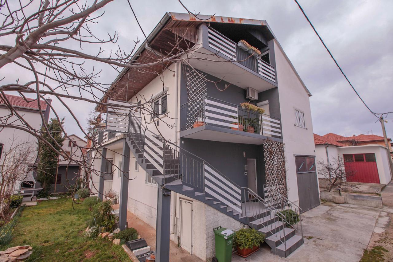 Apartment Sandra Задар Экстерьер фото
